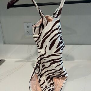 Bathing suit, one piece